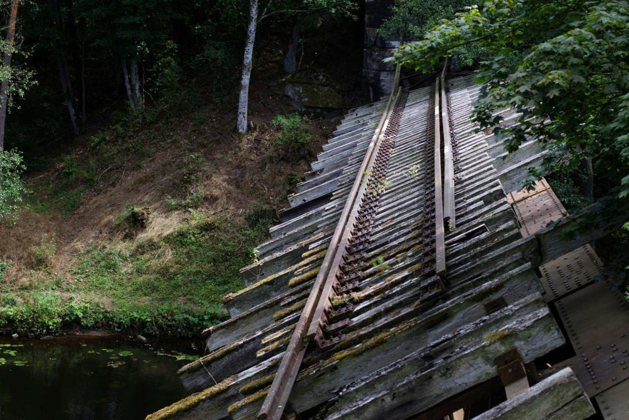 Dom Wakacyjny Przy Szlakach Turystycznych Jastrowie Exteriör bild